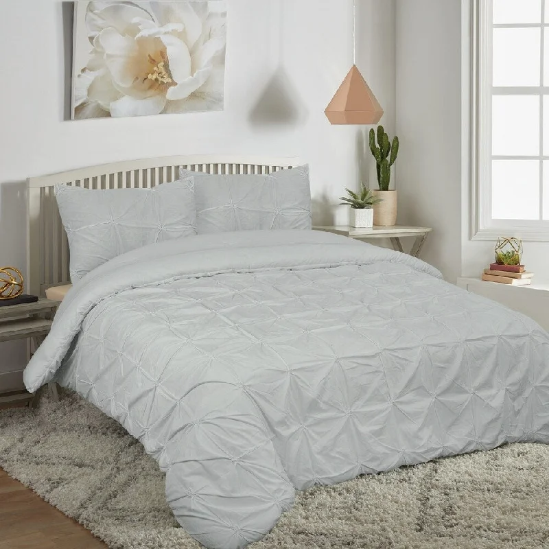 Latex - filled comforters with a bouncy texture and good supportPorch & Den Gavin Reversible Textured Comforter Set