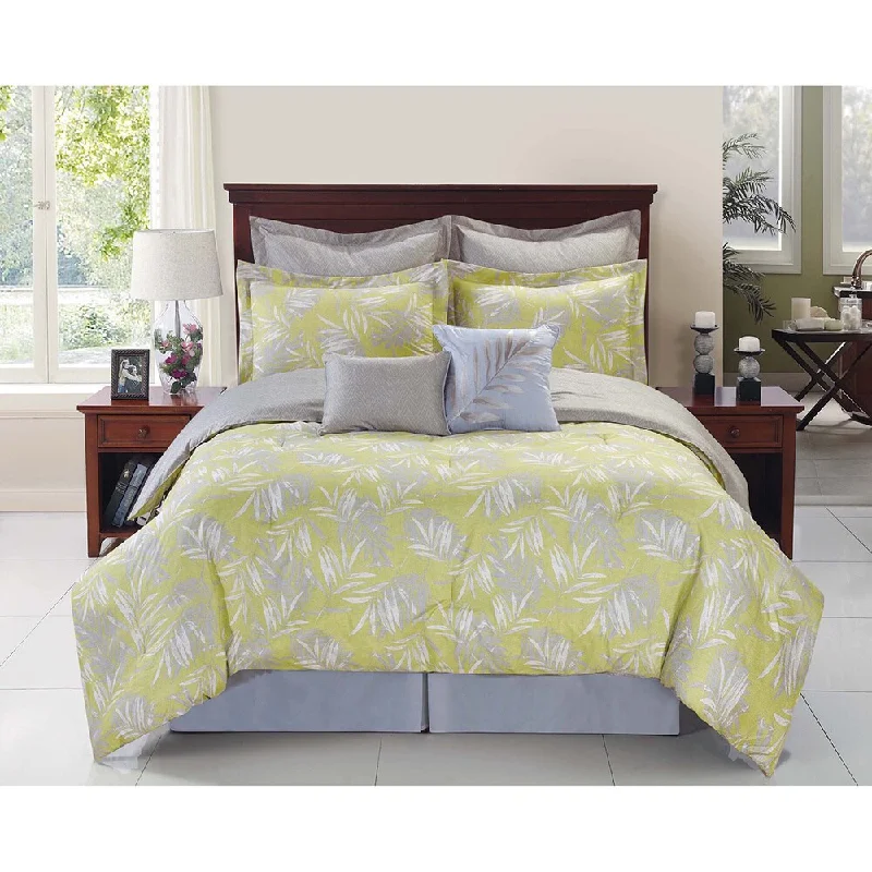 Full - size comforters suitable for full - sized beds in guest rooms or small bedroomsPalmetto Tropical Reversible Comforter Set