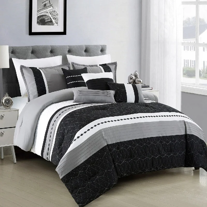 Latex - filled comforters with a bouncy texture and good supportEVADNE Luxury 7 Piece Comforter