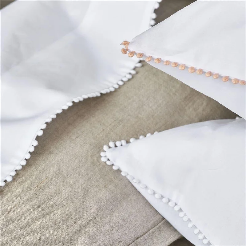 Linen - Cotton Blend Sheets for a Natural and Versatile OptionDesigners Guild Ludlow Bianco Sheet Set