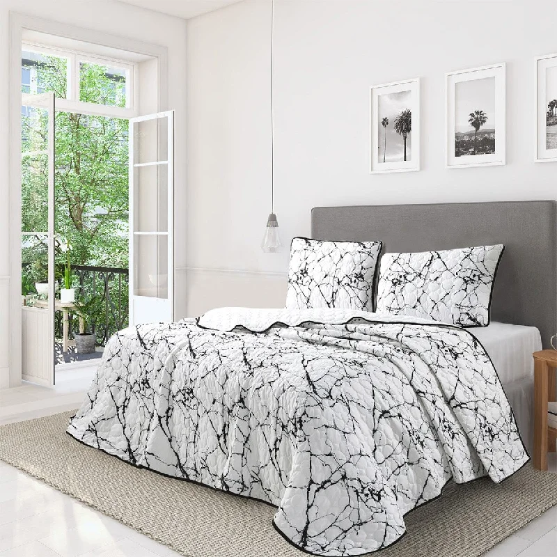 Queen - size comforters for standard queen - sized mattressesWellco Bedding Comforter Set Bed In A Bag - 3 Piece Bedding Sets - Oversized Bedroom Comforters, Marbling