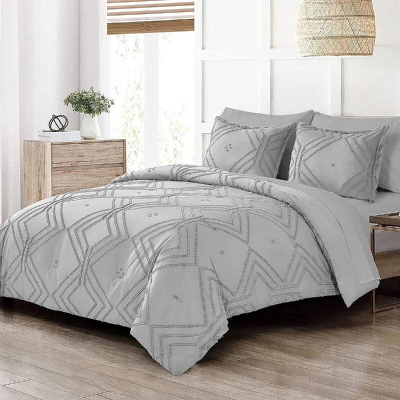 King - size comforters to fit large king - sized beds perfectlyShatex Tufted Bedding Set- 7 Piece