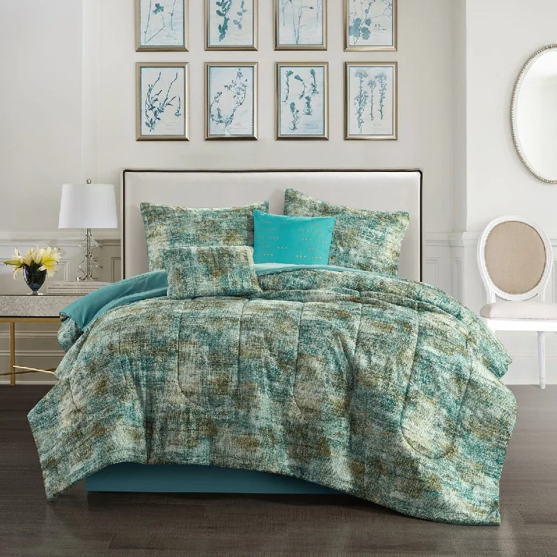 Down - filled comforters for supreme warmth and lightnessSydney 6pc Reversible Comforter Set