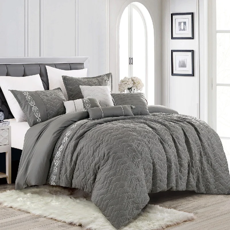 King - size comforters to fit large king - sized beds perfectlyLissie Luxury 7 Piece Comforter