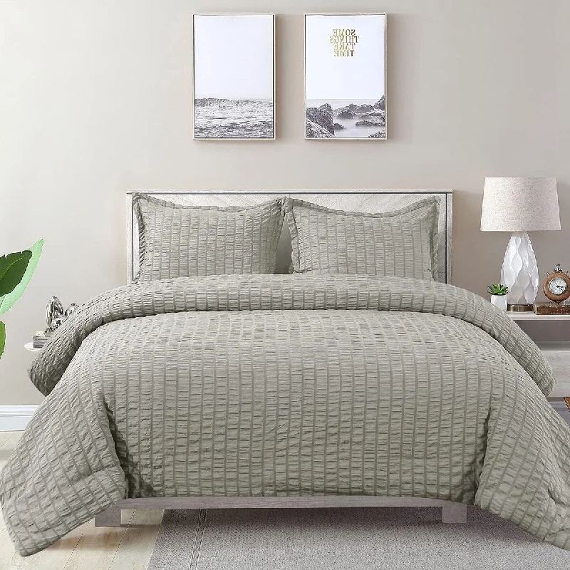 Wool - filled comforters with natural moisture - wicking and temperature - regulating featuresWellco Queen Comforter Set - 3 Pieces All Season Bed Set Soft 100% Microfiber Polyester-Striped Grey Comforter