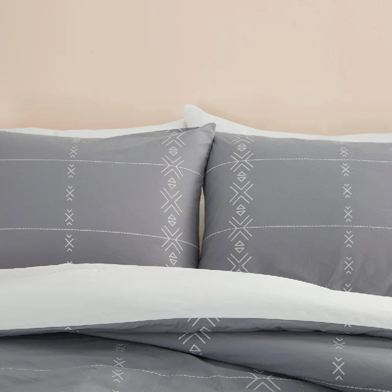 Cotton - filled comforters for a breathable and natural sleep experienceNourison Dreamscape Grey Tribal 3 PC Comforter Set