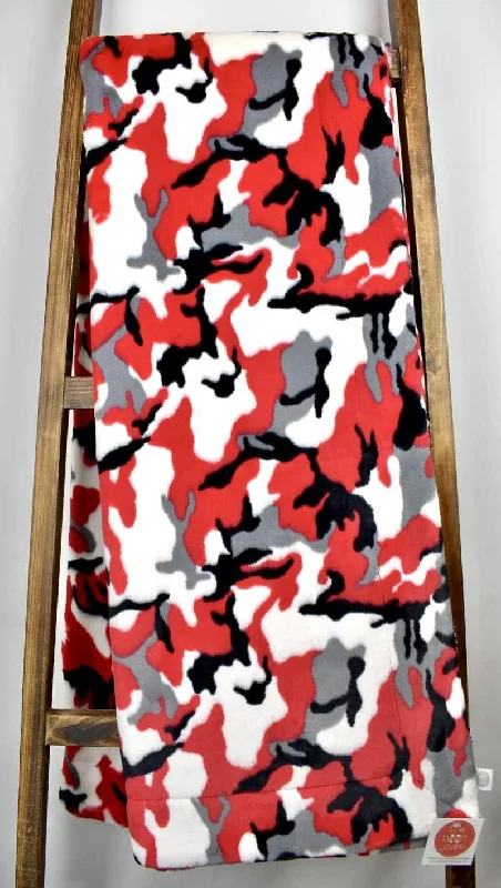 Rayon from bamboo blankets for a silky and breathable feelCamo Red - OMG Casey