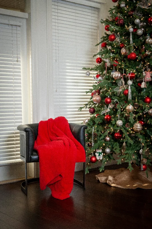 Bamboo fiber blankets with natural antibacterial propertiesChristmas Red Solid Double Layered Print Throw