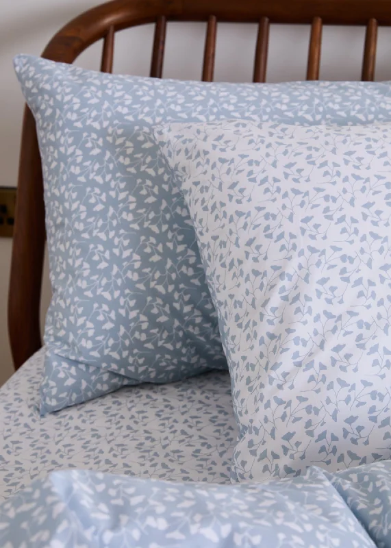 King - size blankets to cover large beds comfortablyFoxford Blue Petal Pillowcase Set