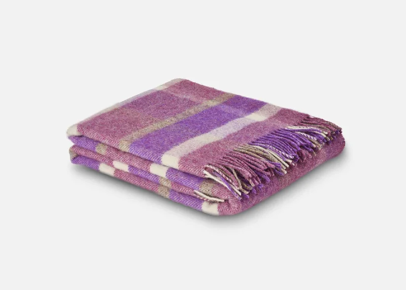 Mohair blankets with a unique sheen and softnessHeather Ullard Irish Wool Throw Blanket