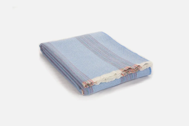 Recycled polyester blankets for an eco - conscious optionSky Seskin Lambswool Throw Blanket