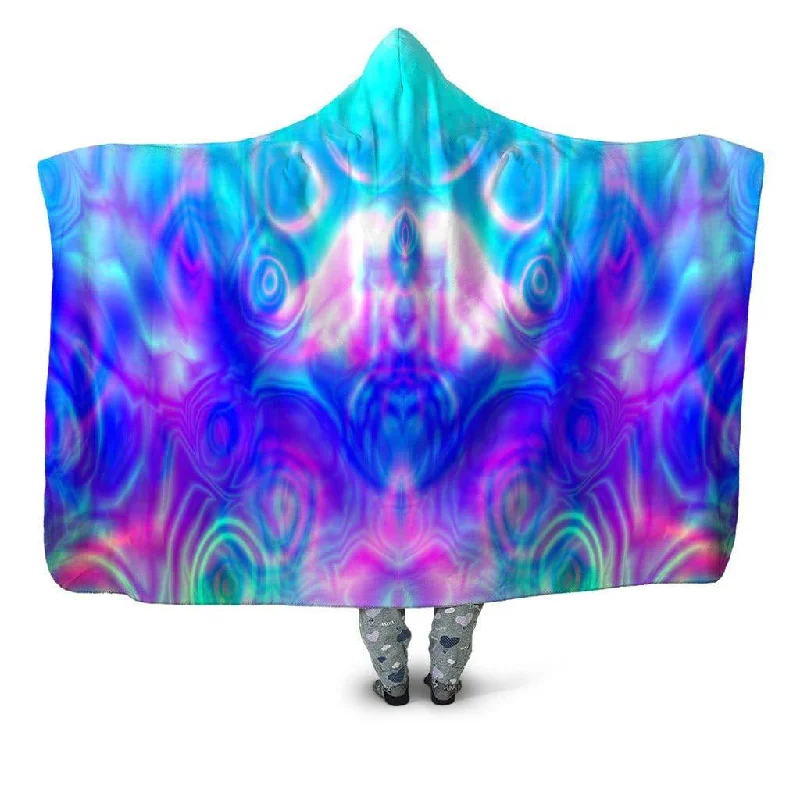 Silk blankets with a smooth and elegant touchTundra Candy Hooded Blanket