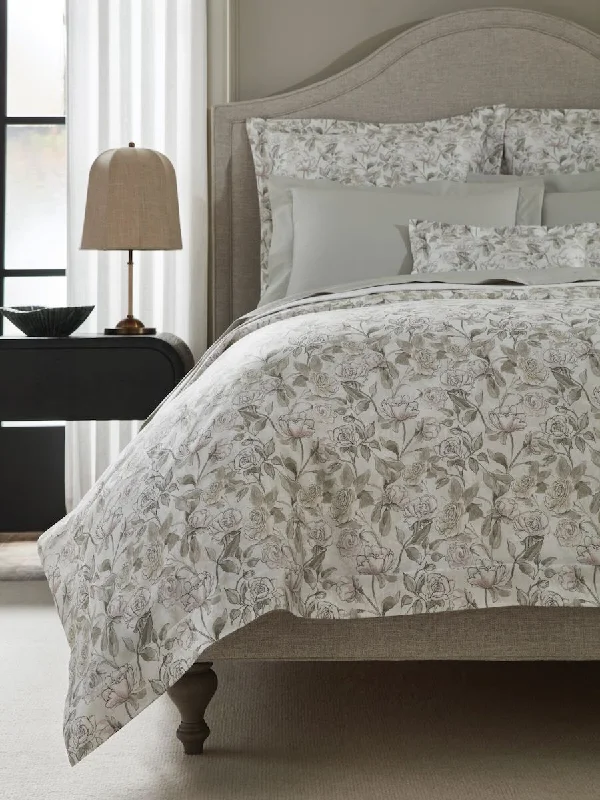 Floral - printed duvet covers for a romantic and feminine touchVictoria Willow Bedding by Sferra