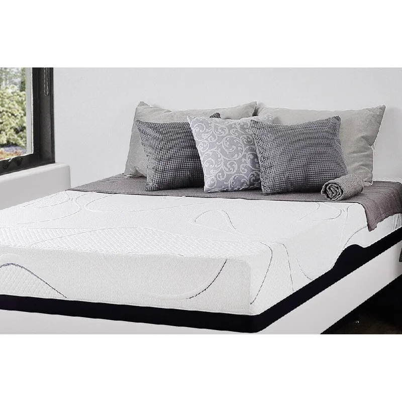 King - size mattresses for spacious master bedroomsPriage by Zinus 10 inch King-size Gel Memory Foam Mattress